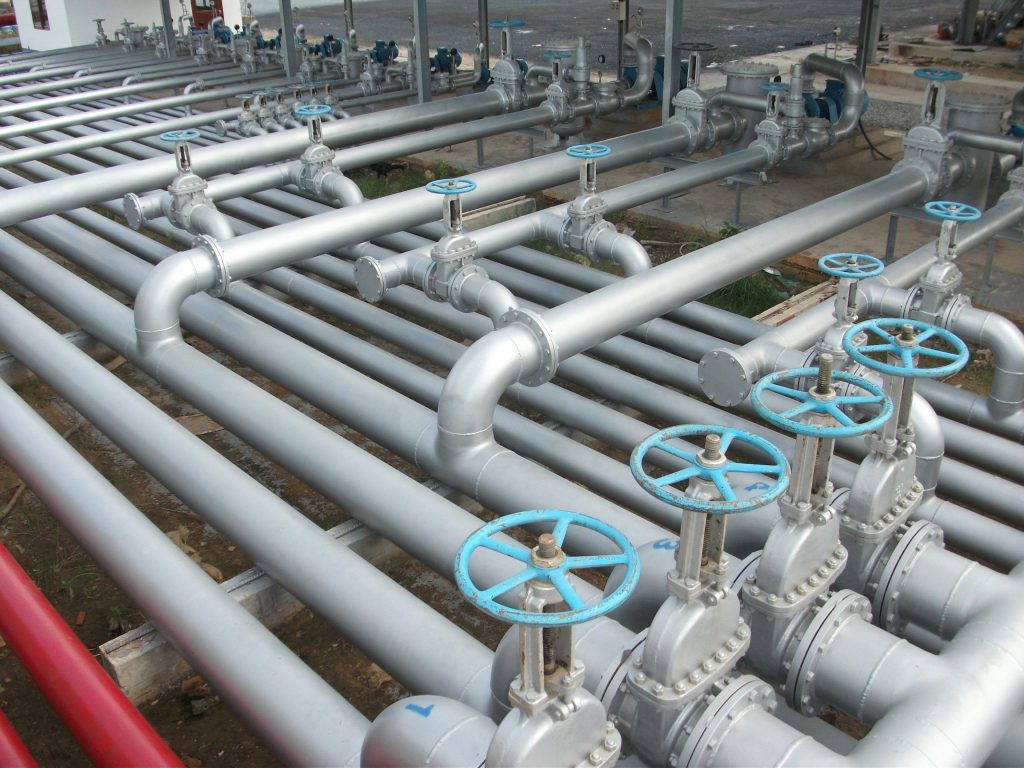 thi công đường ống công nghệ xăng dầu